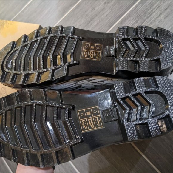 NWT Anuschka | Cleopatra's Leopard Mid-Calf Boots - Picture 2 of 7